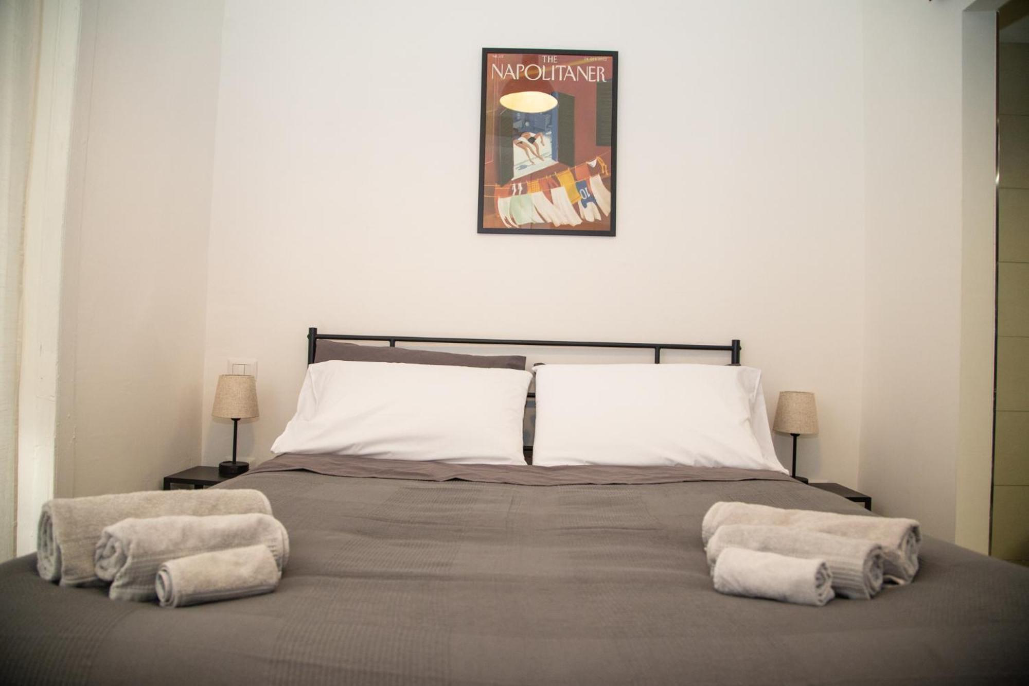 B&B 4Cella Napoli Eksteriør billede