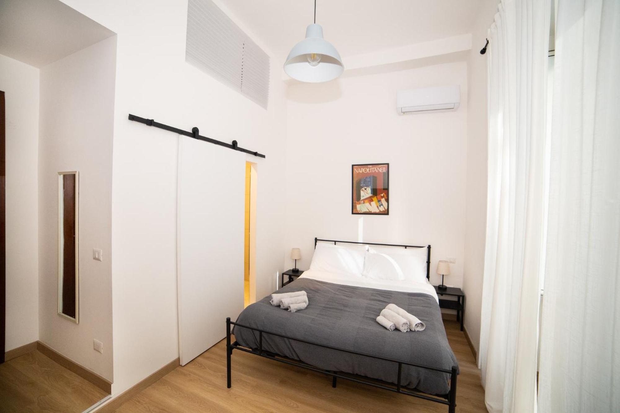 B&B 4Cella Napoli Eksteriør billede