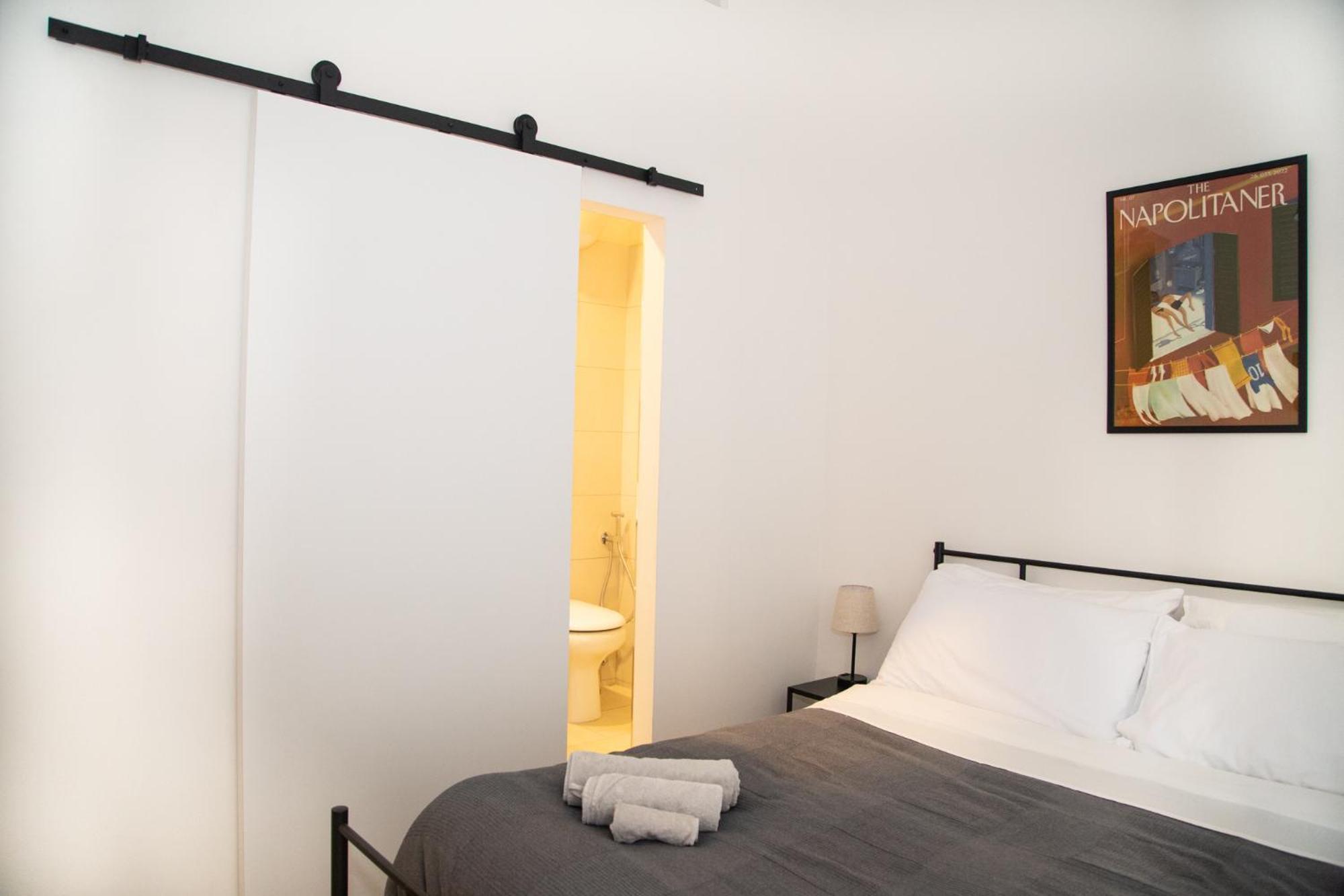B&B 4Cella Napoli Eksteriør billede